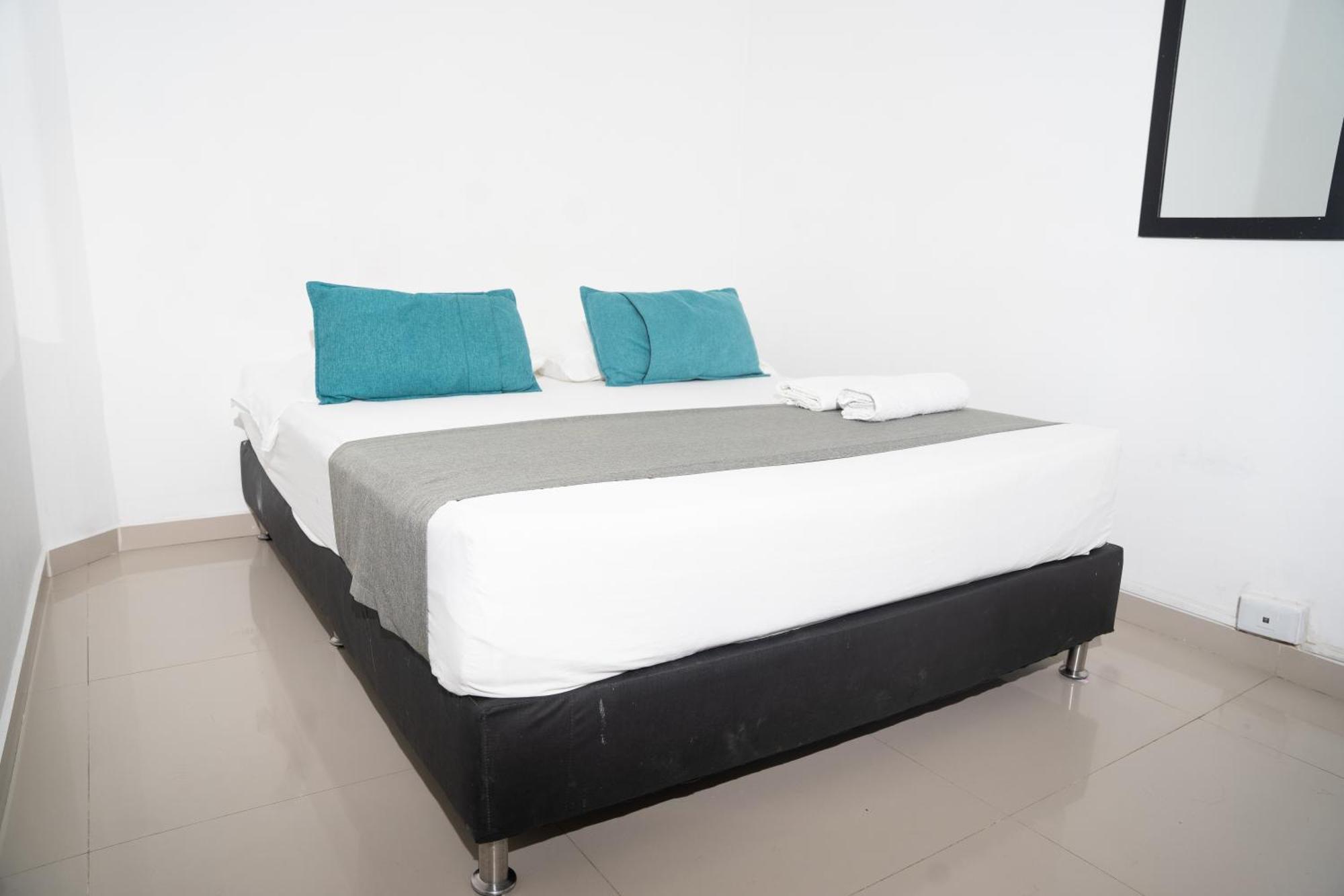 Hotel Laureles De Aburra เมเดยิน ภายนอก รูปภาพ