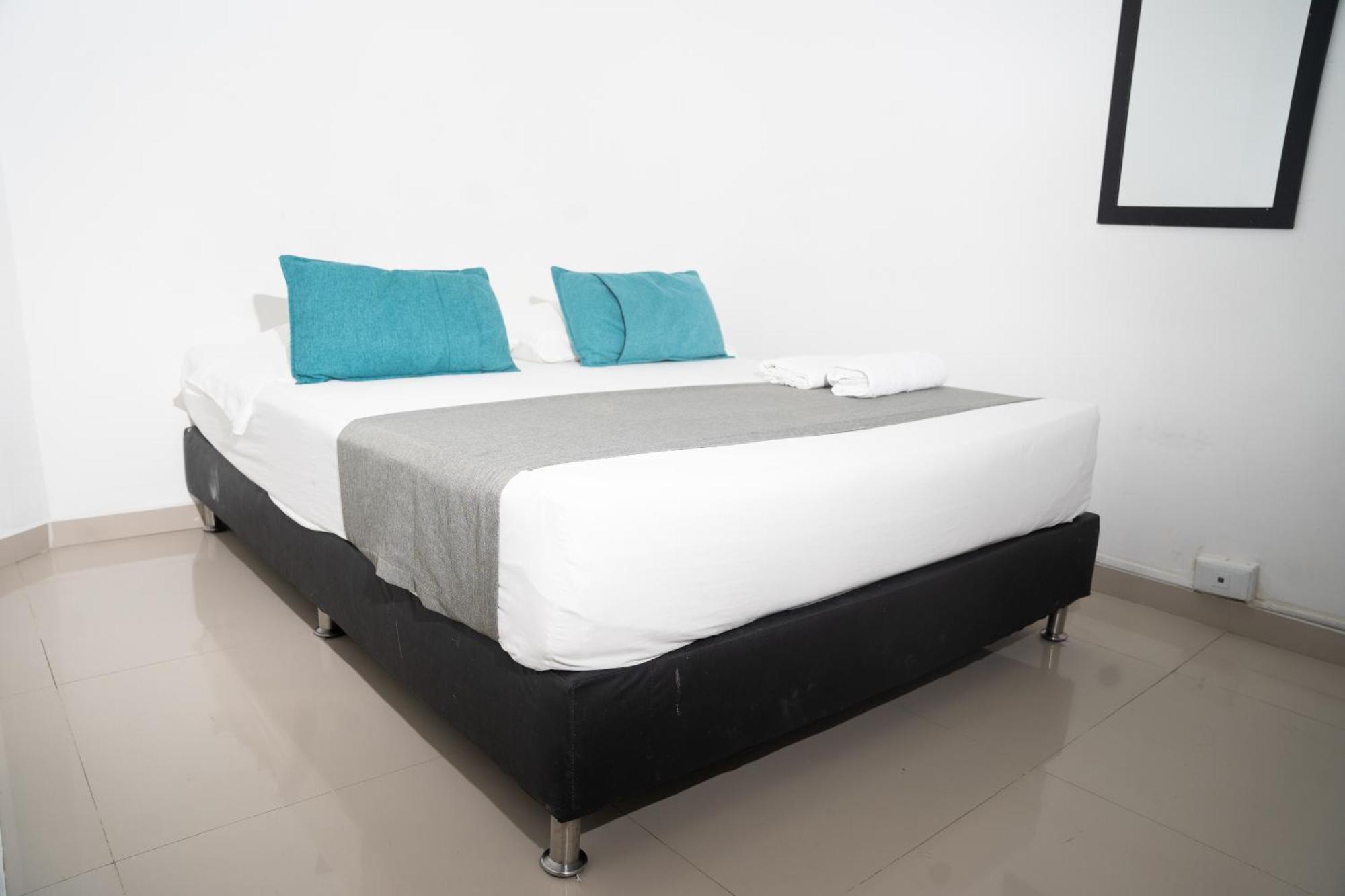 Hotel Laureles De Aburra เมเดยิน ภายนอก รูปภาพ